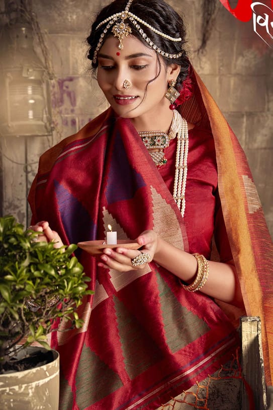 Beautiful Designer Handloom Raw Silk Weaving Saree