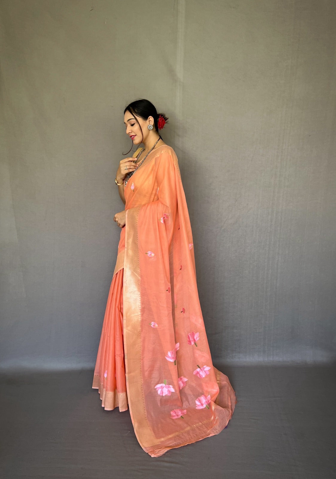 Party Wear Designer Lotus Pure Cotton Linen Saree