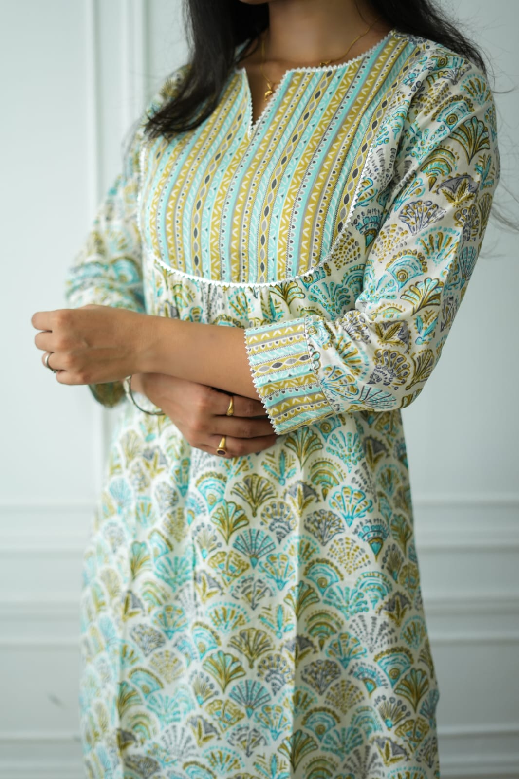 Women's Traditional Kurti with Bottom