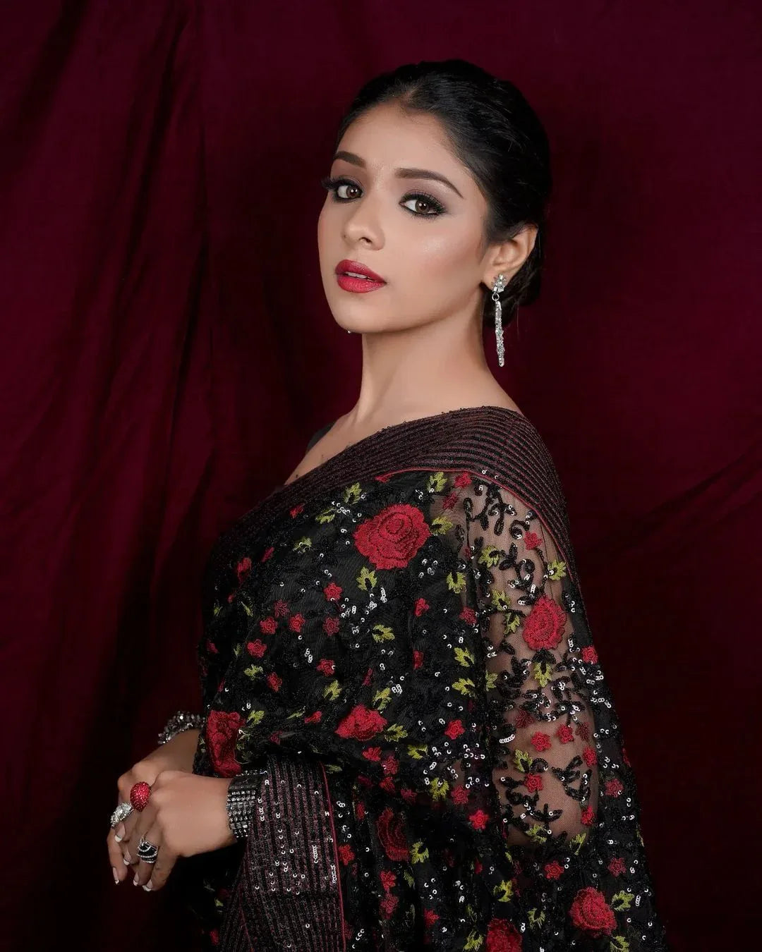 Beautiful Designer Bollywood style Soft Net Sequenc Saree