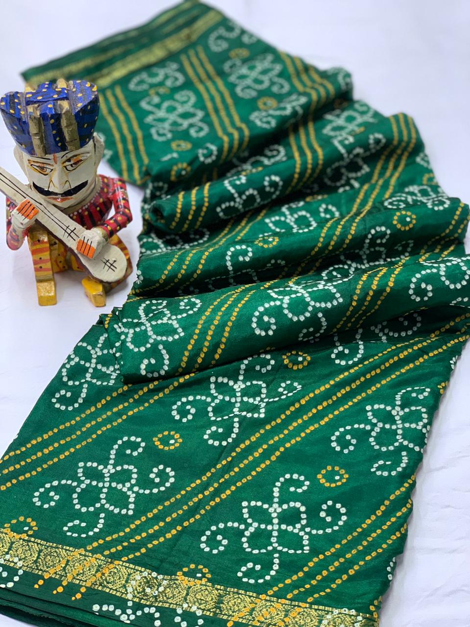 Beautiful Designer Pure Taffeta Bandhej Saree