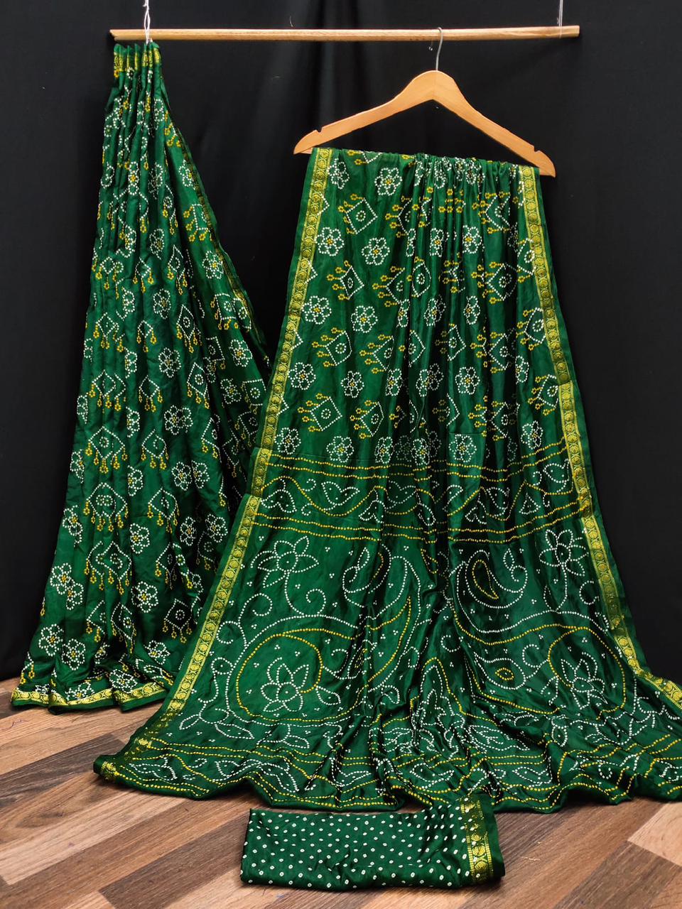 Beautiful Designer Pure Taffeta Bandhej Saree