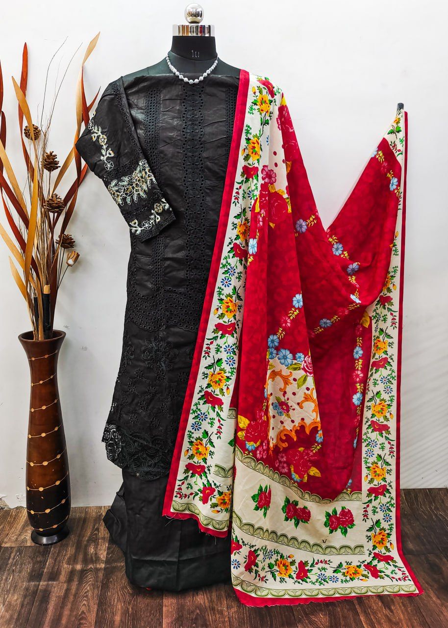 Launching New Pakistani Suit Design 152