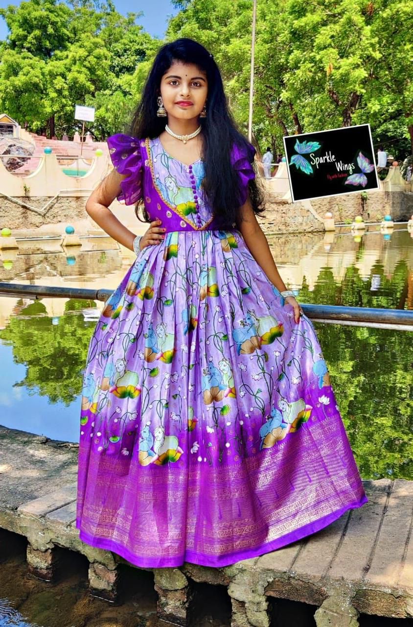 Beautiful Designer Kids Soft Zari Silk Silk Lehenga Choli