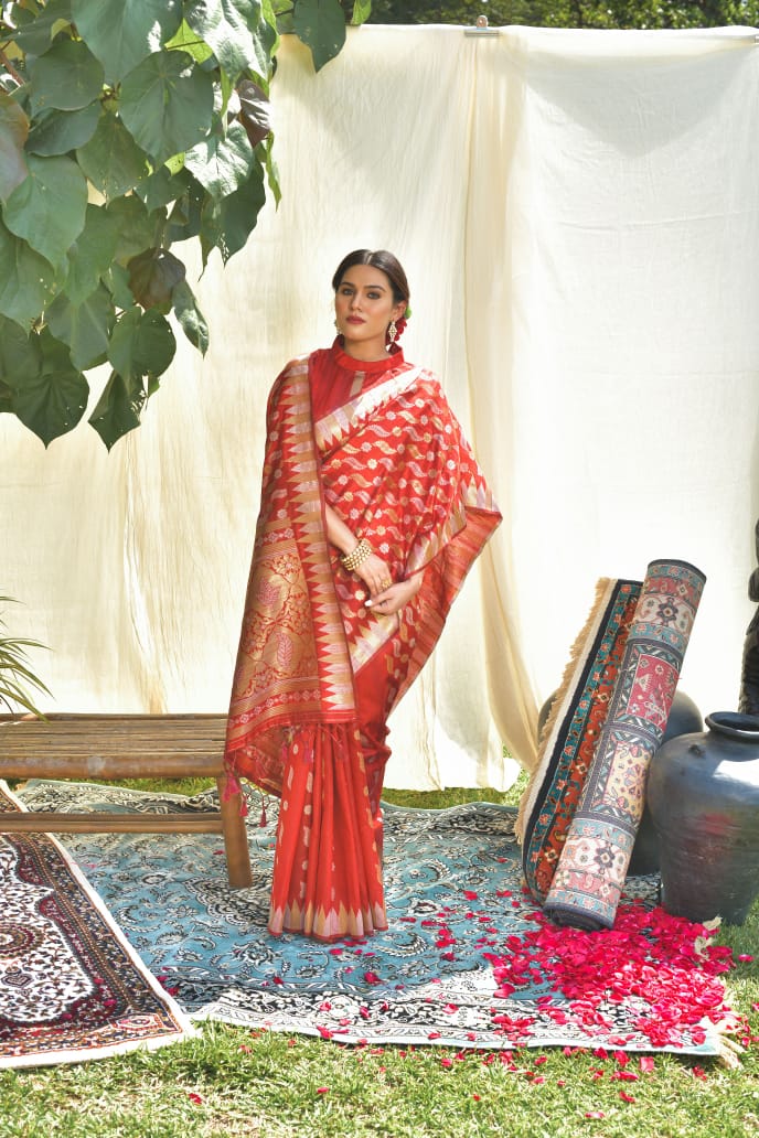 Pure Tussar silk Jamdani weaving Saree
