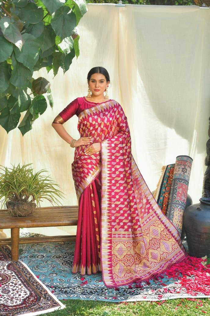 Pure Tussar silk Jamdani weaving Saree
