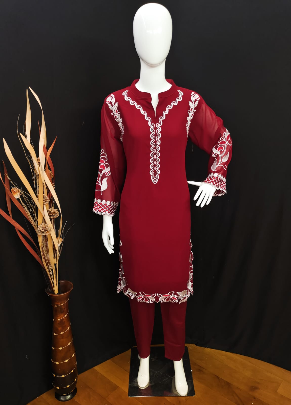 Aarsh Heavy Georgette Pakistani Georgette Suit Design 020