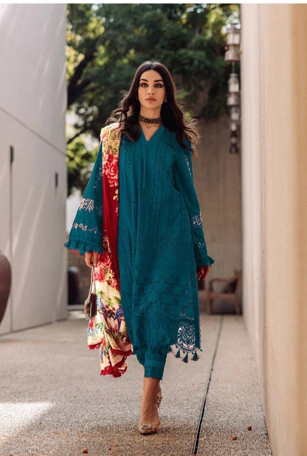 Launching New Pakistani Suit Design 152