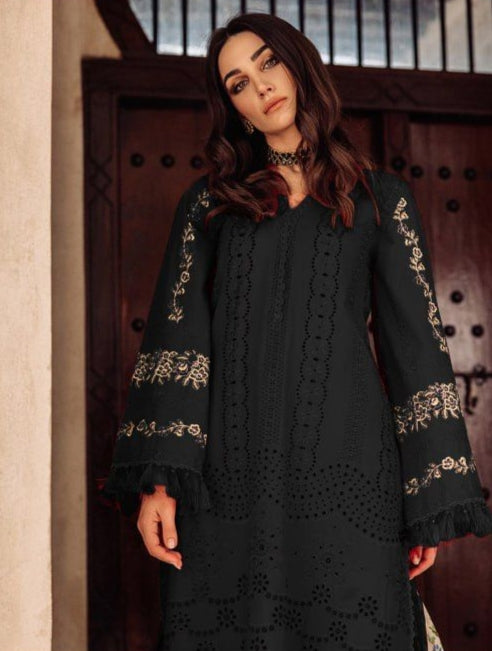 Launching New Pakistani Suit Design 152