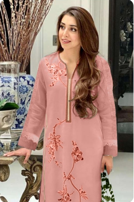 Aarsh Lunching Readymade Pakistani Suit Design 025