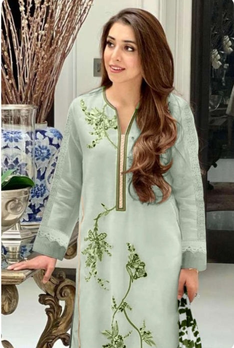 Aarsh Lunching Readymade Pakistani Suit Design 025