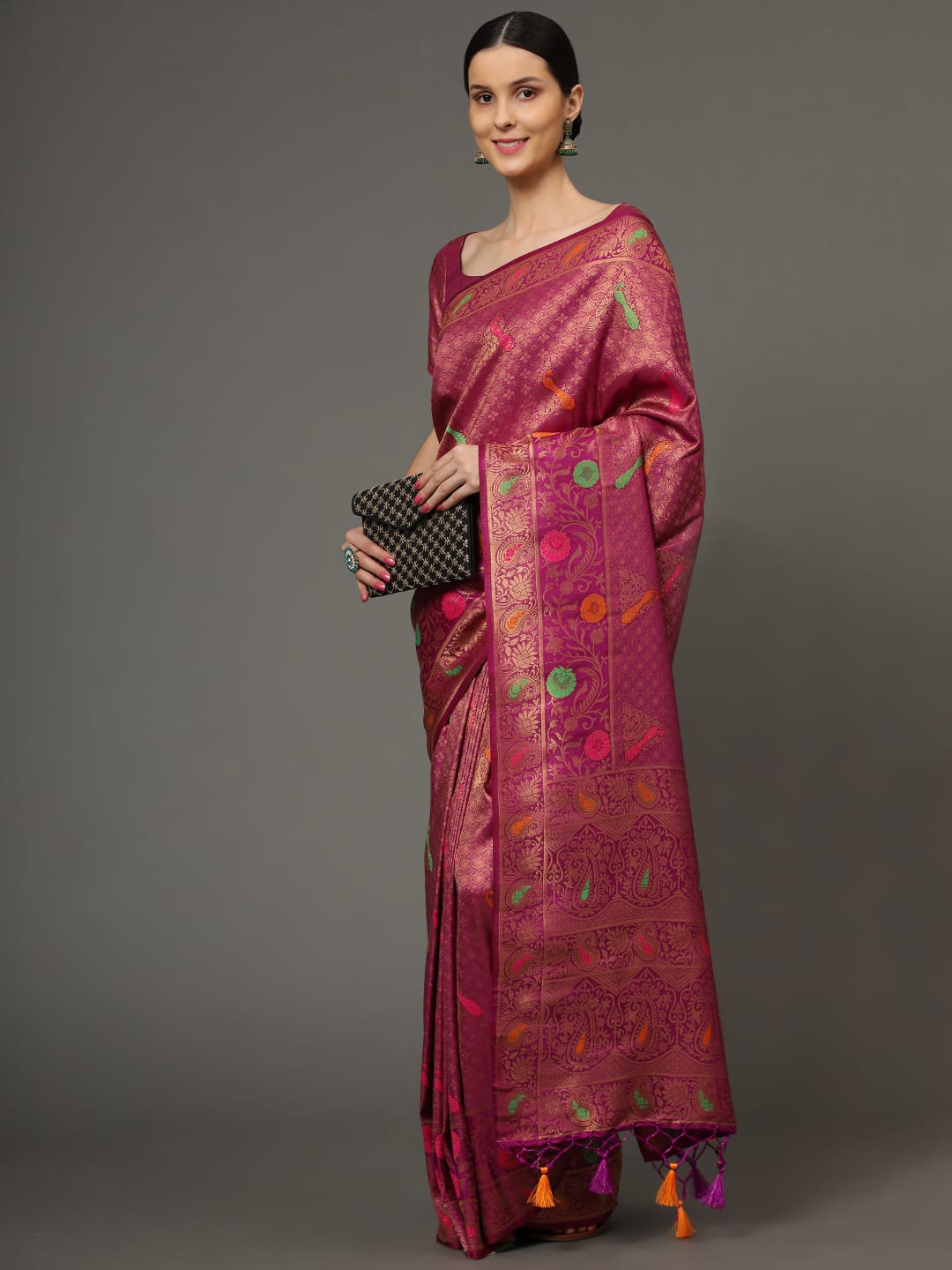 Beautiful Designer Morni Kubera Pattu Silk Saree