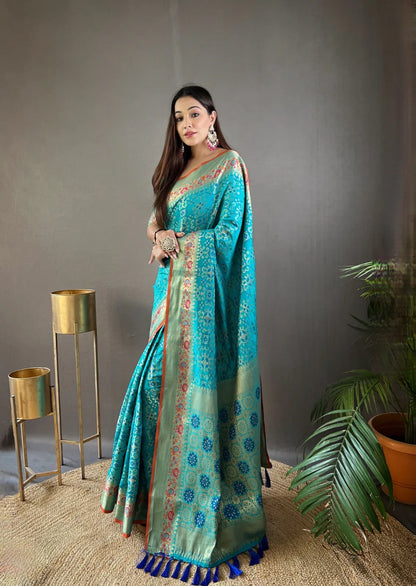 Ready To Wear 1 Minute drape in Pure bandhej Patola Silk Saree