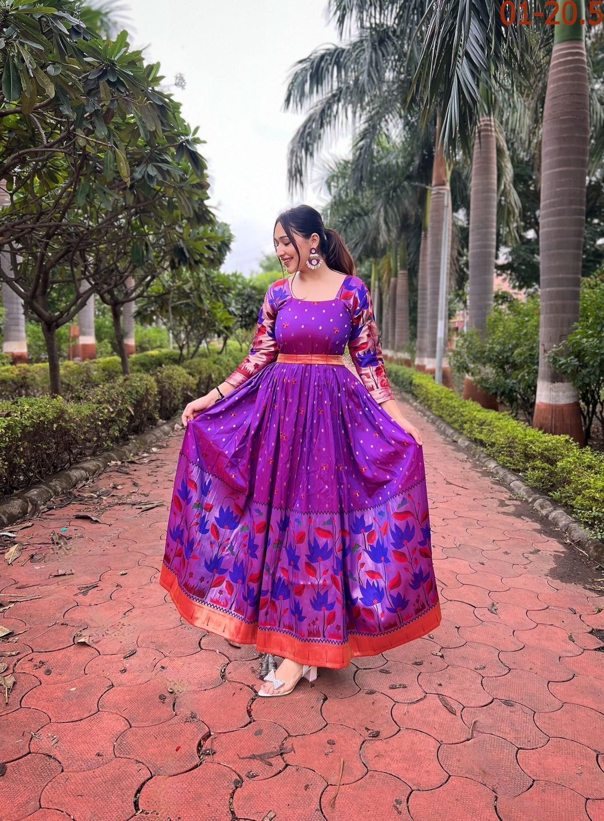 Designer Traditional Kanchipuram Soft Silk Gown