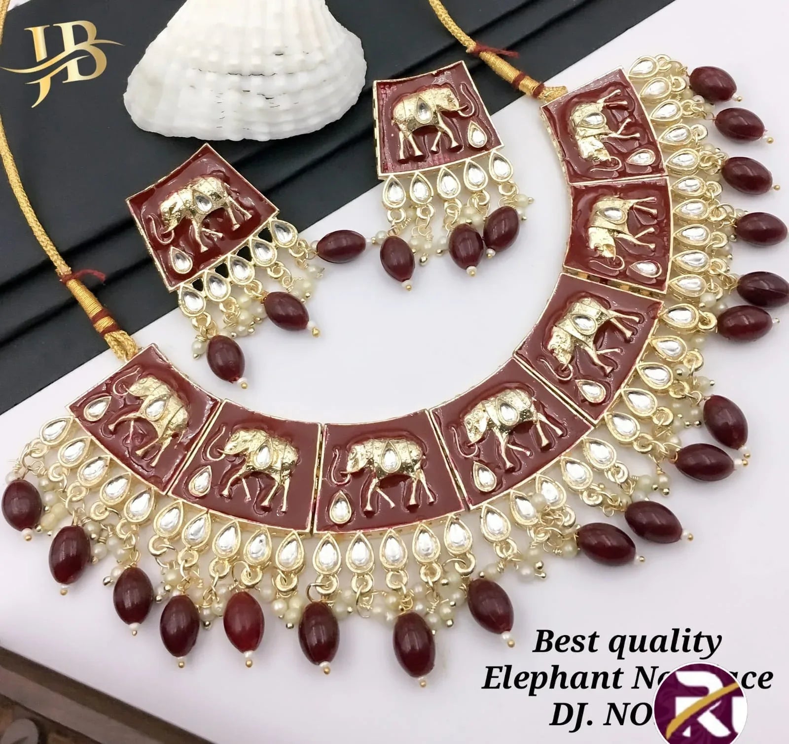 Beautiful Elephant Style Mina &amp; Kundan Necklace set with Earrings