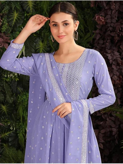 Tradional Wear Pur Georgette Pakistani Suits