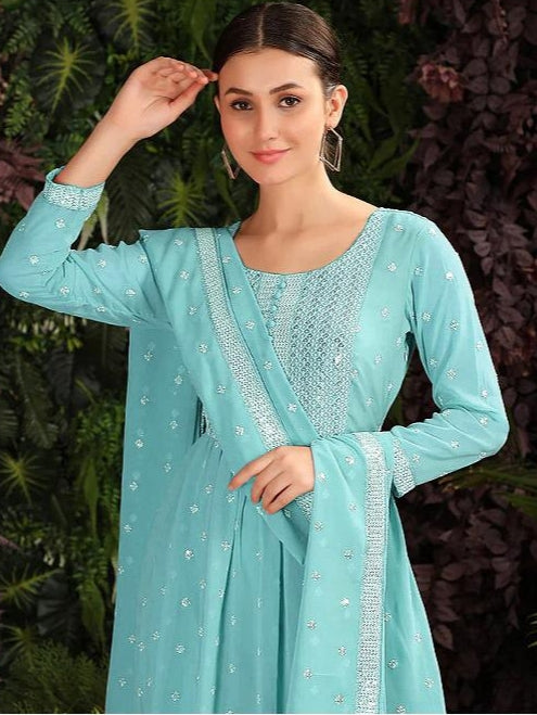 Tradional Wear Pur Georgette Pakistani Suits
