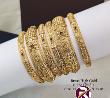 Beautiful Brass High Gold Plated Antique 6 Pcs Bangles