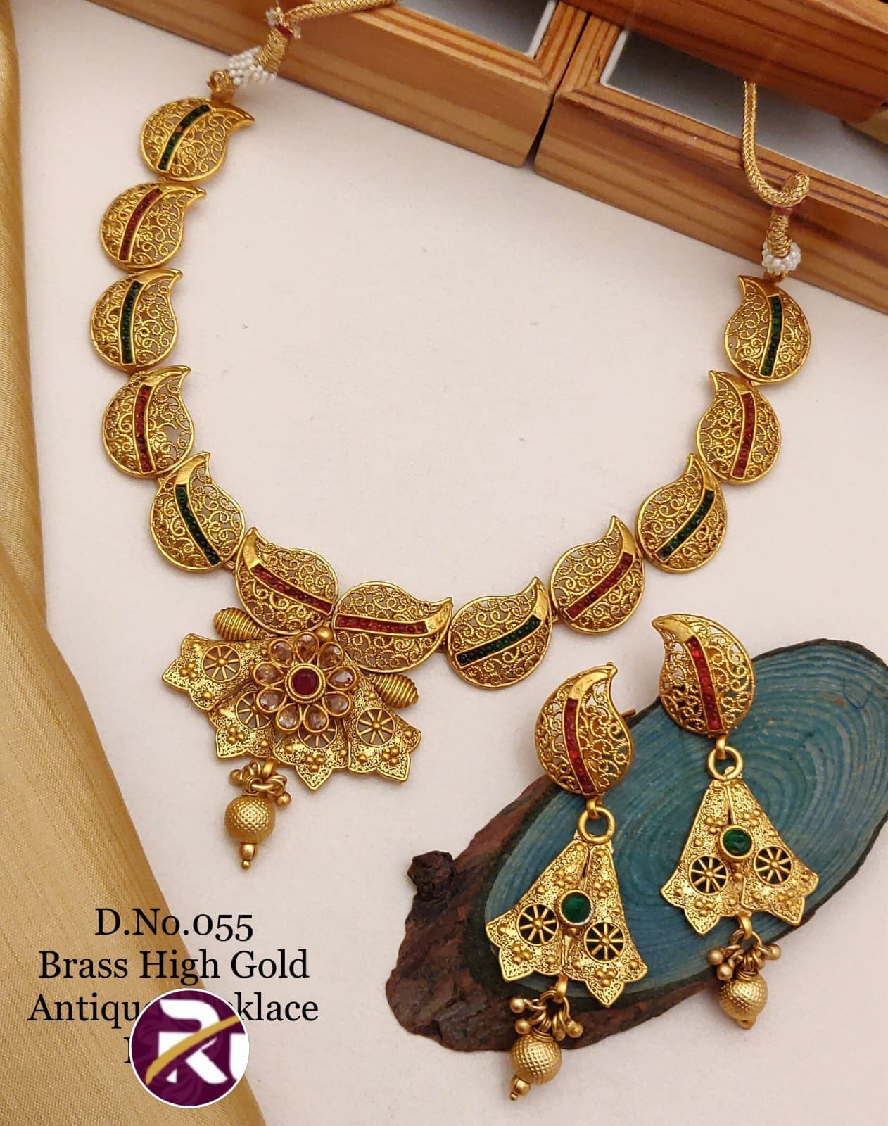 Beautiful High Gold Plated Antique Rajwadi Necklace set with Earrings