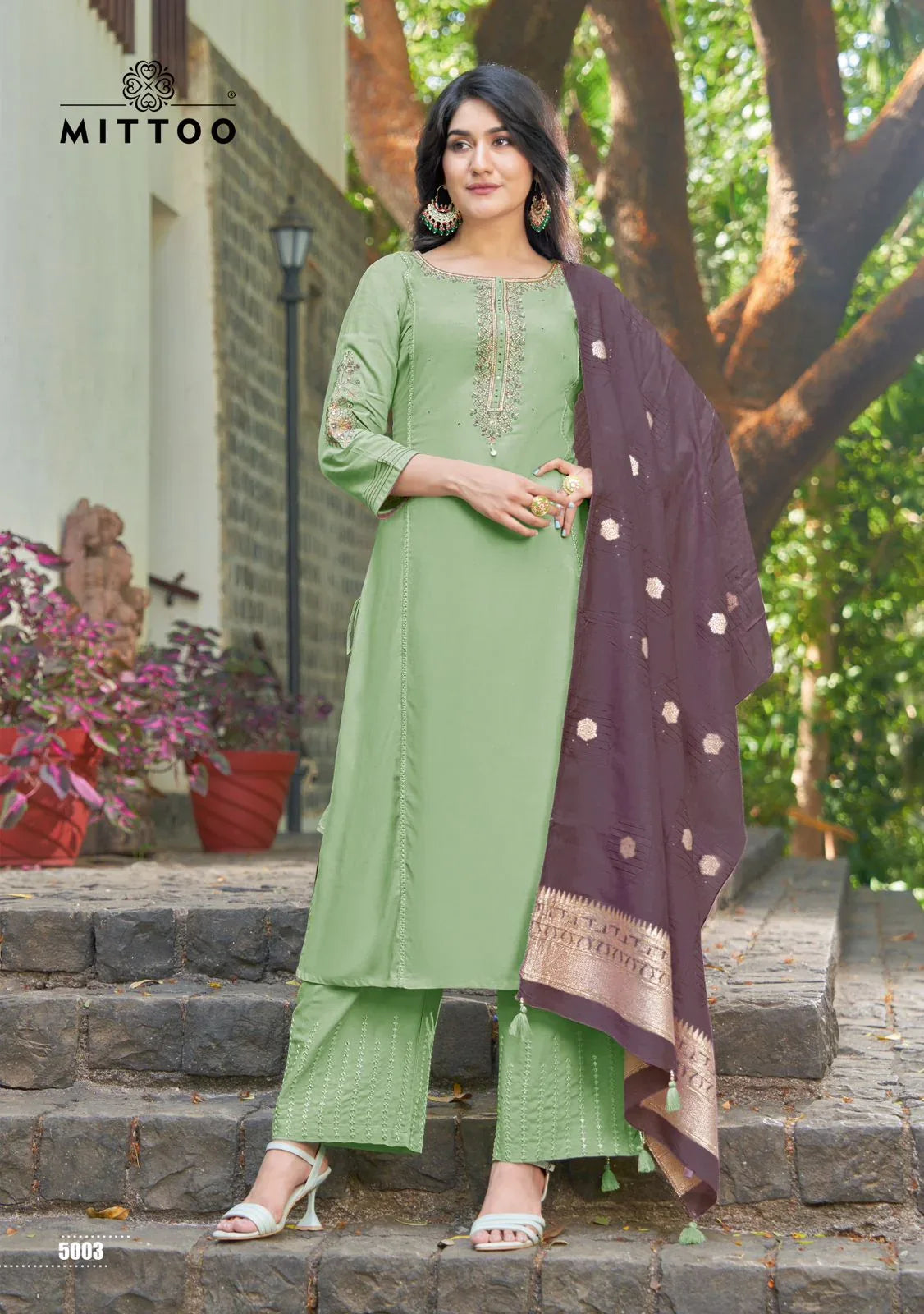 Mittoo Parnita Heavy Rayon Readymade Suit (999x06)