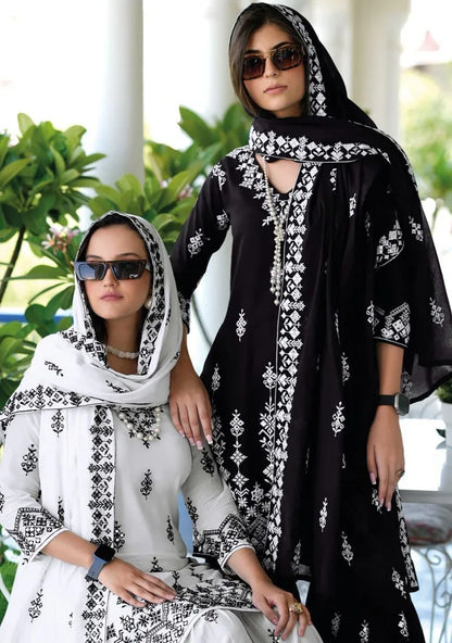 Zaveri Black-White Designer Pure Mul Mul Suit (1799x2)