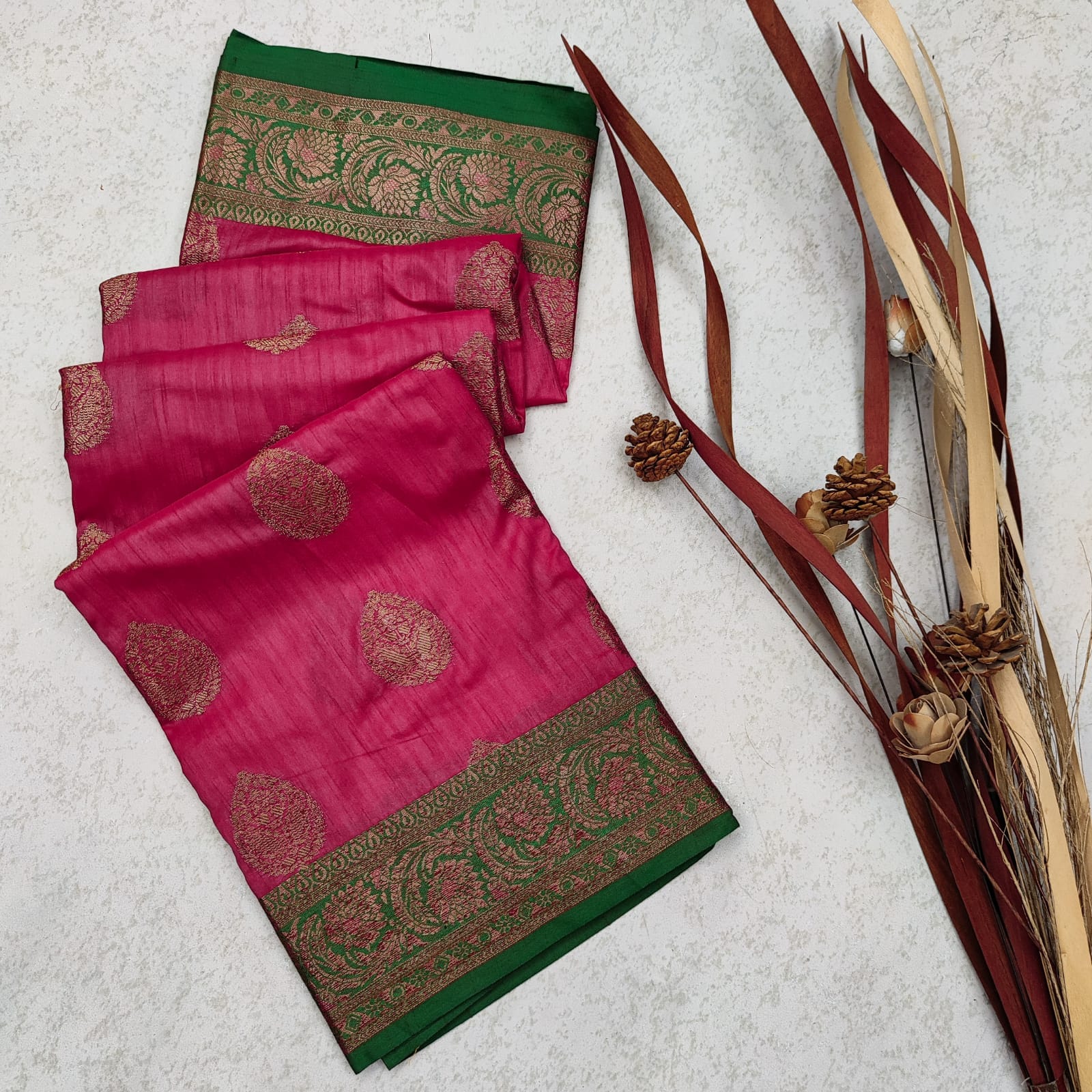 Beautiful Designer Banarasi Khicha silk weaving saree
