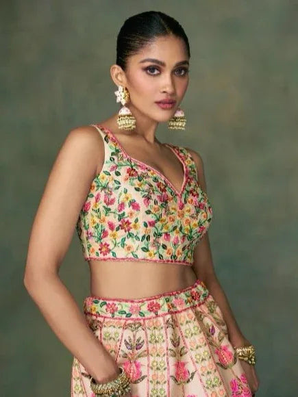 Sayuri Odhani Series 5363 to 5365 Designer Lehenga (3199x03)