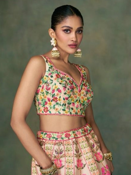 Sayuri Odhani Series 5363 to 5365 Designer Lehenga (3199x03)