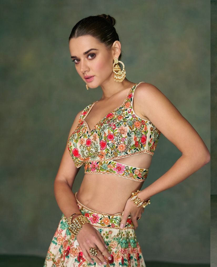 Sayuri Odhani Series 5363 to 5365 Designer Lehenga (3199x03)