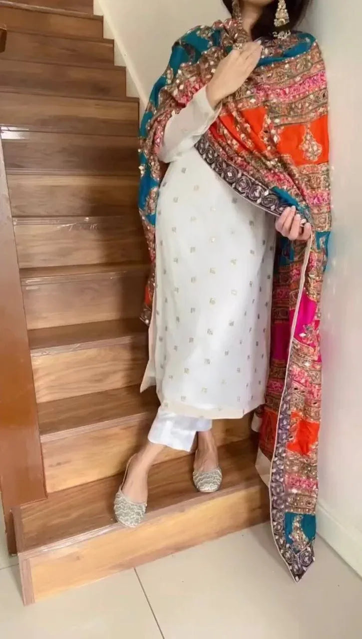 New Launching Festival Special Kurti With Dupatta &amp; Pent