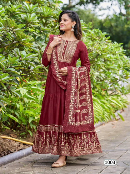 Ramuloo Ramulaa Heavy Rayon With Foil Print Kurti With Dupatta (650x07)