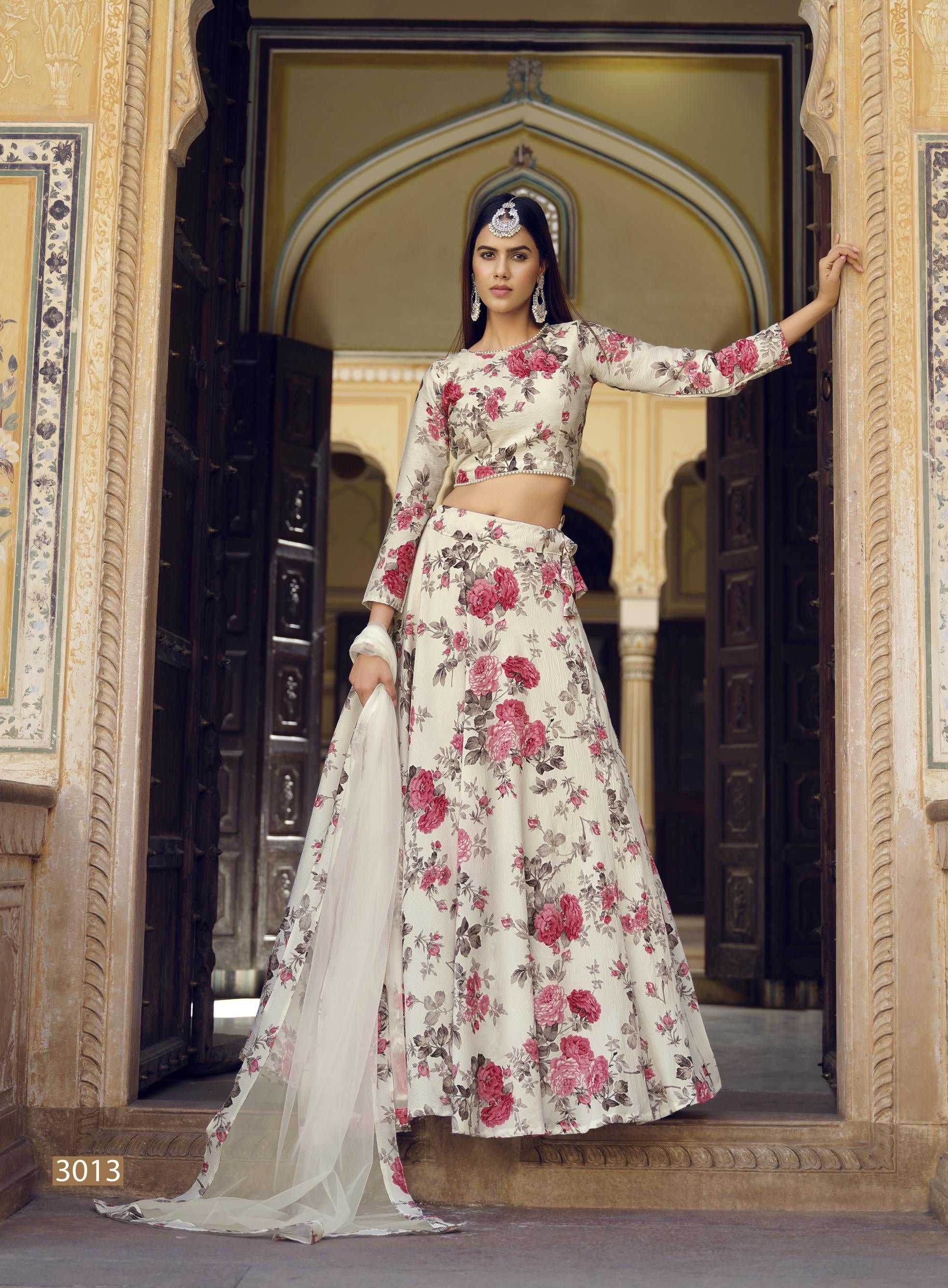 Beautiful Designer Senhora Titlee Wedding Bridal Lehenga Design 3013