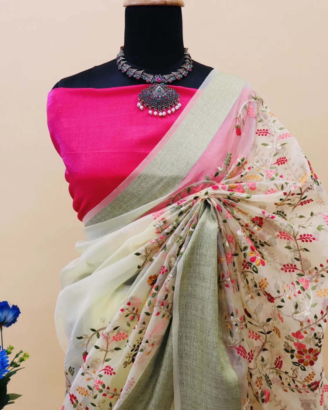 Beautiful Designer Heavy Organza Silk Saree Design 5048