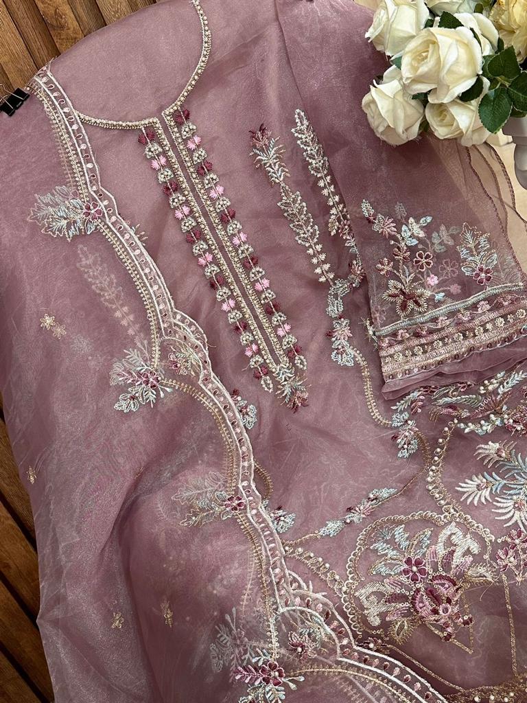 Mehboob Mistry Vol 1 D No 1070 Organza Heavy Embroidery Work Pakistani Salwar Kameez