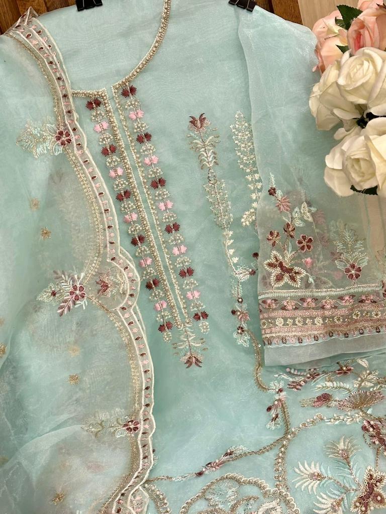 Mehboob Mistry Vol 1 D No 1070 Organza Heavy Embroidery Work Pakistani Salwar Kameez