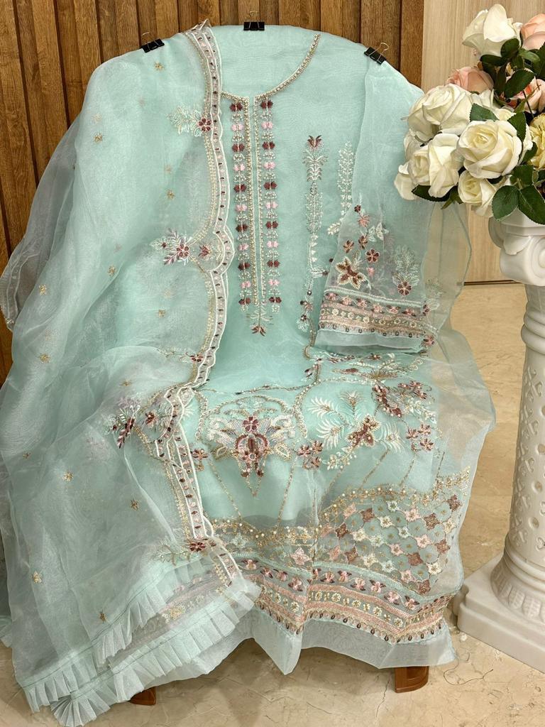 Mehboob Mistry Vol 1 D No 1070 Organza Heavy Embroidery Work Pakistani Salwar Kameez