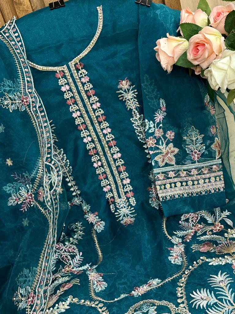 Mehboob Mistry Vol 1 D No 1070 Organza Heavy Embroidery Work Pakistani Salwar Kameez