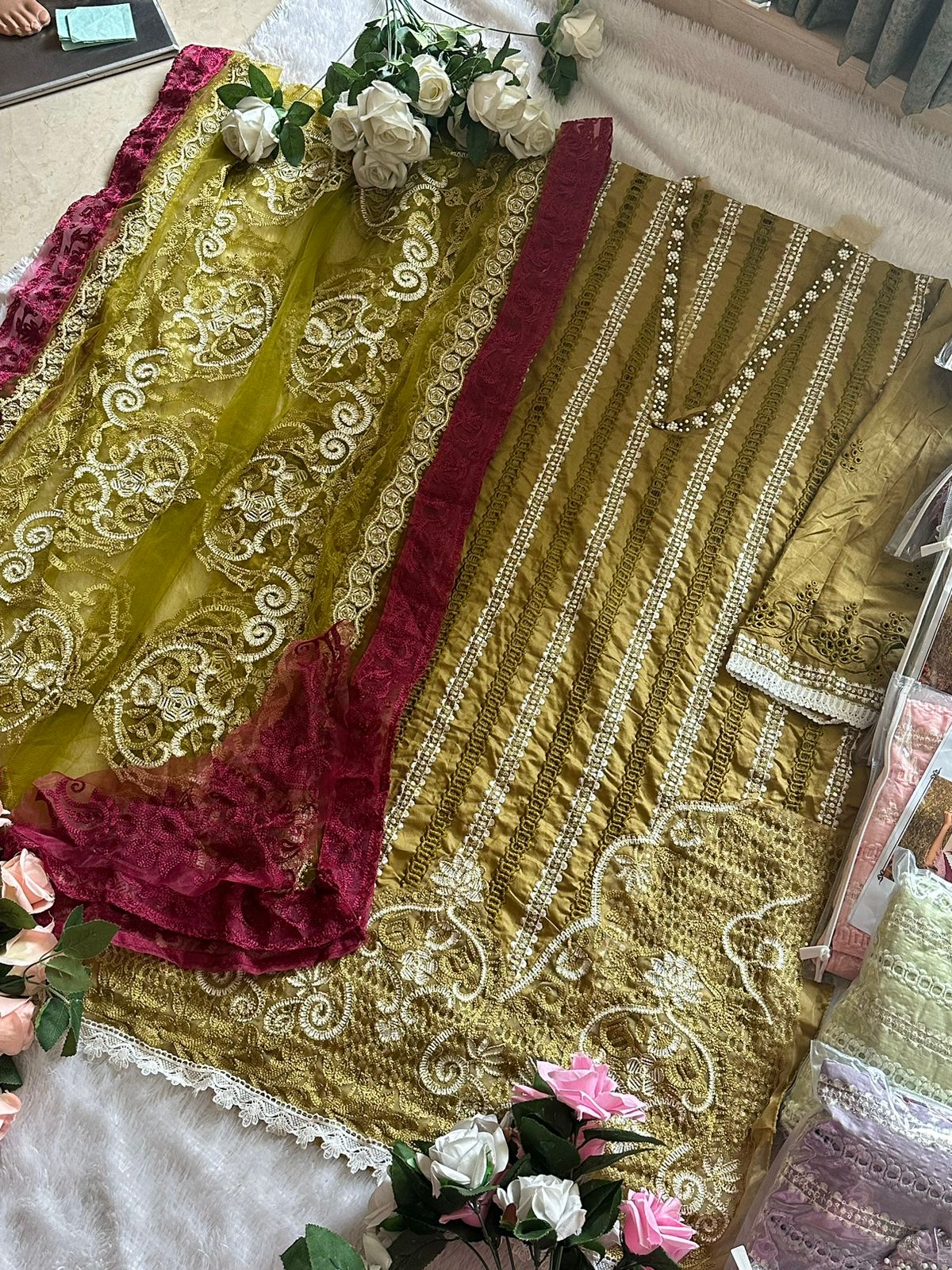 Ziaaz Designs 320 Saira Sakira Corntrst Vol 1 Suits