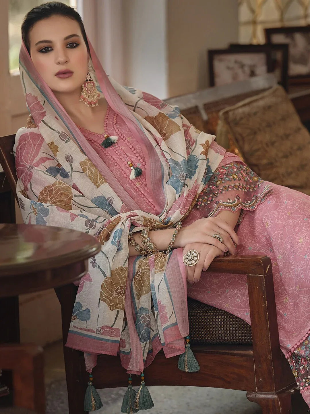 Beautiful Designer Heavy Reyon Kurti Pent with dupatta