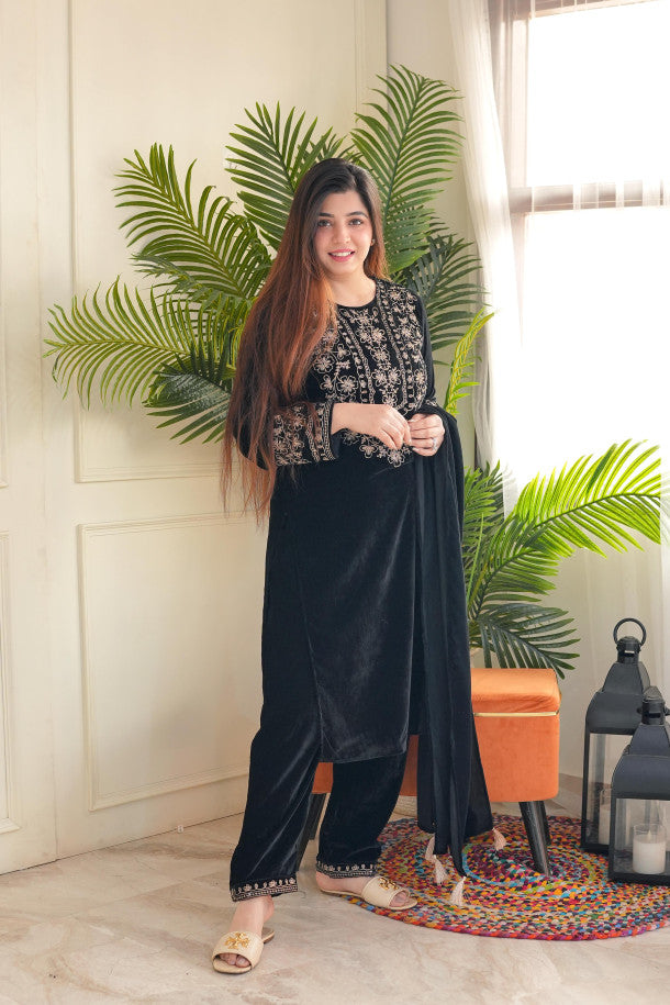 Beautiful Designer Shanya Pure High Quality Velvet Suit Set