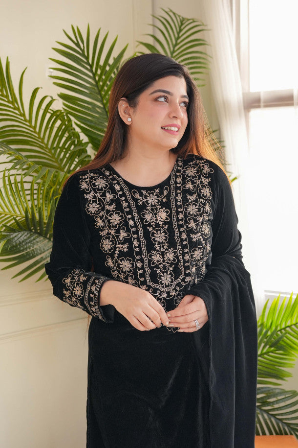 Beautiful Designer Shanya Pure High Quality Velvet Suit Set