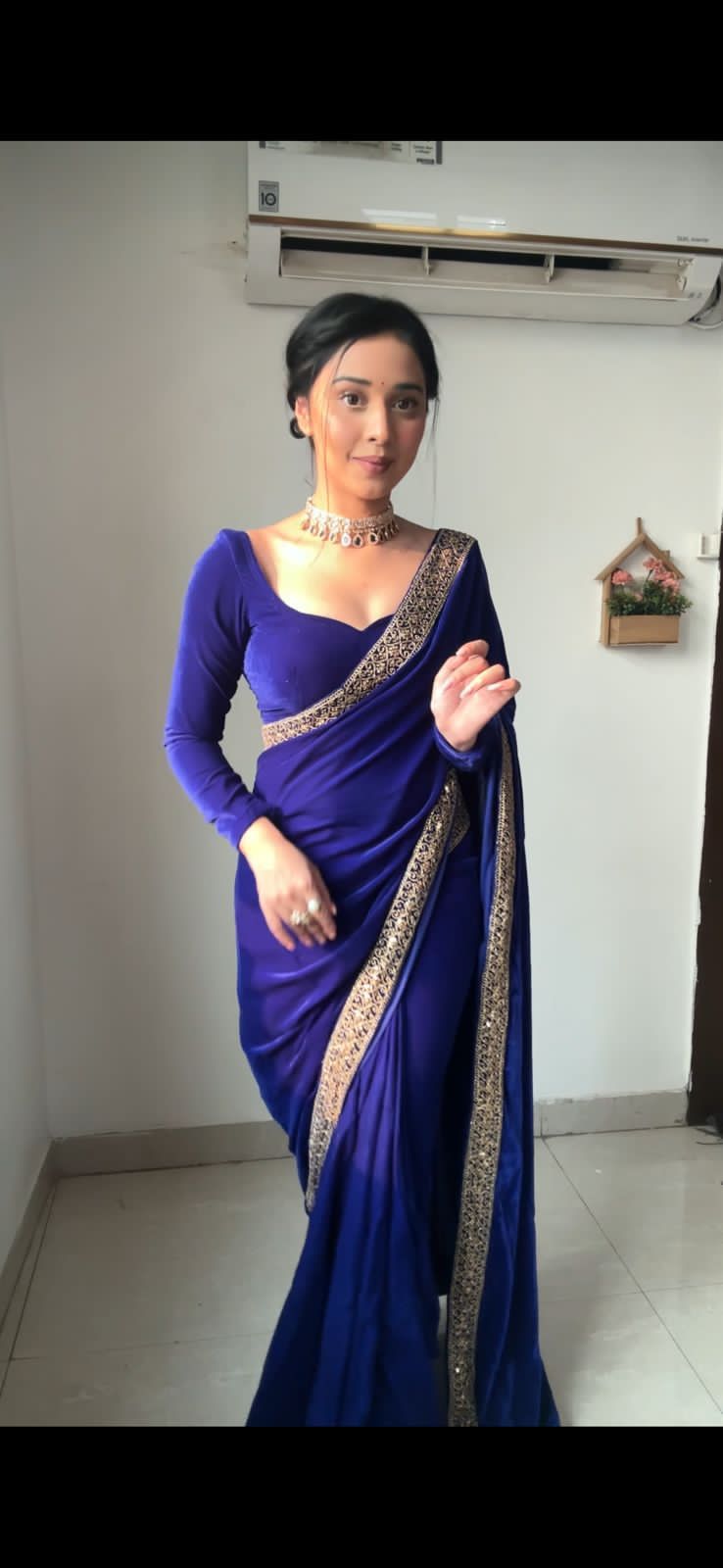 Beautiful Designer Wedding Special Velevt Rich Ready To Wear Saree