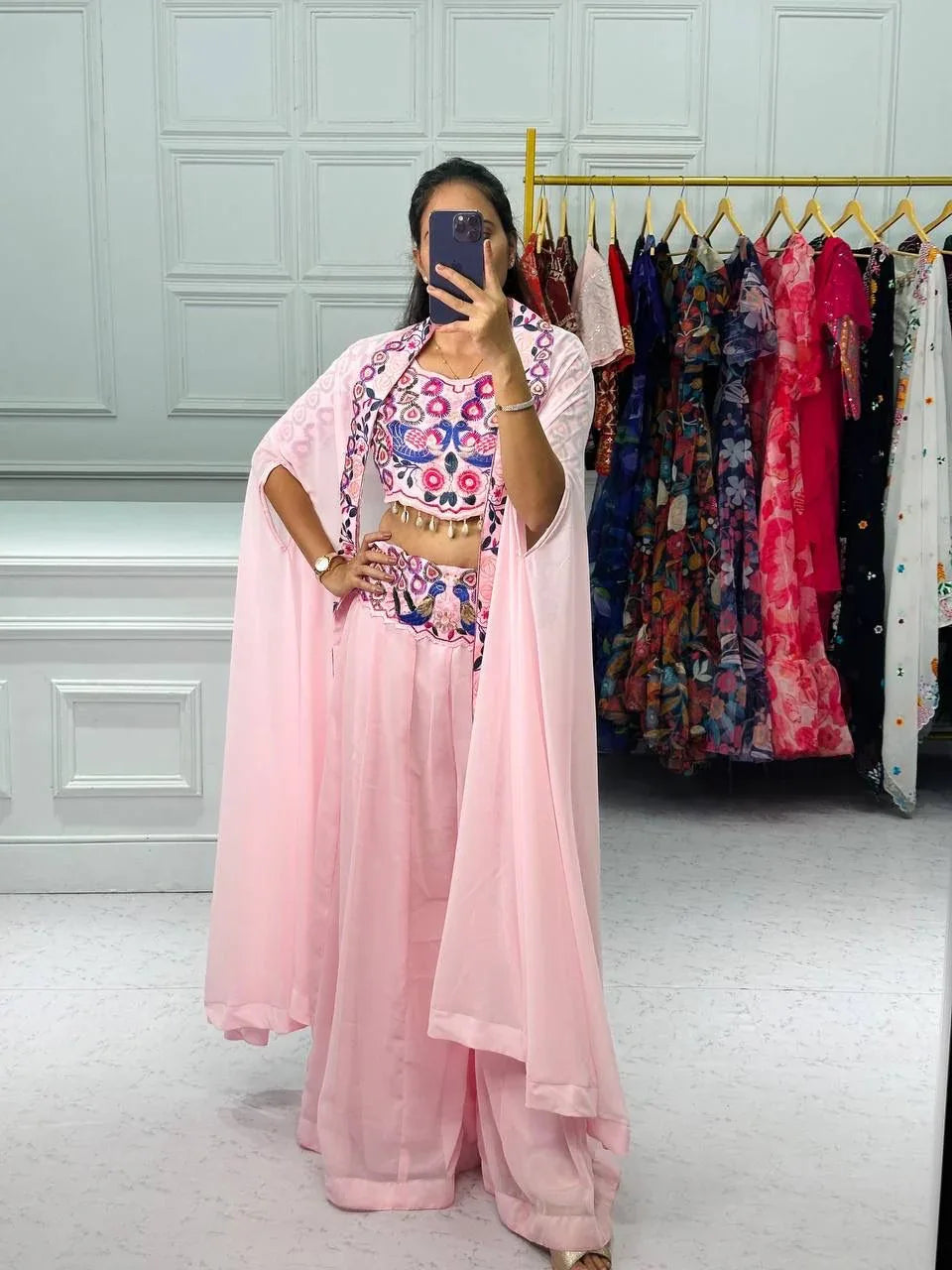 Special Designer Sarara Shrug With Koti &amp; Blouse