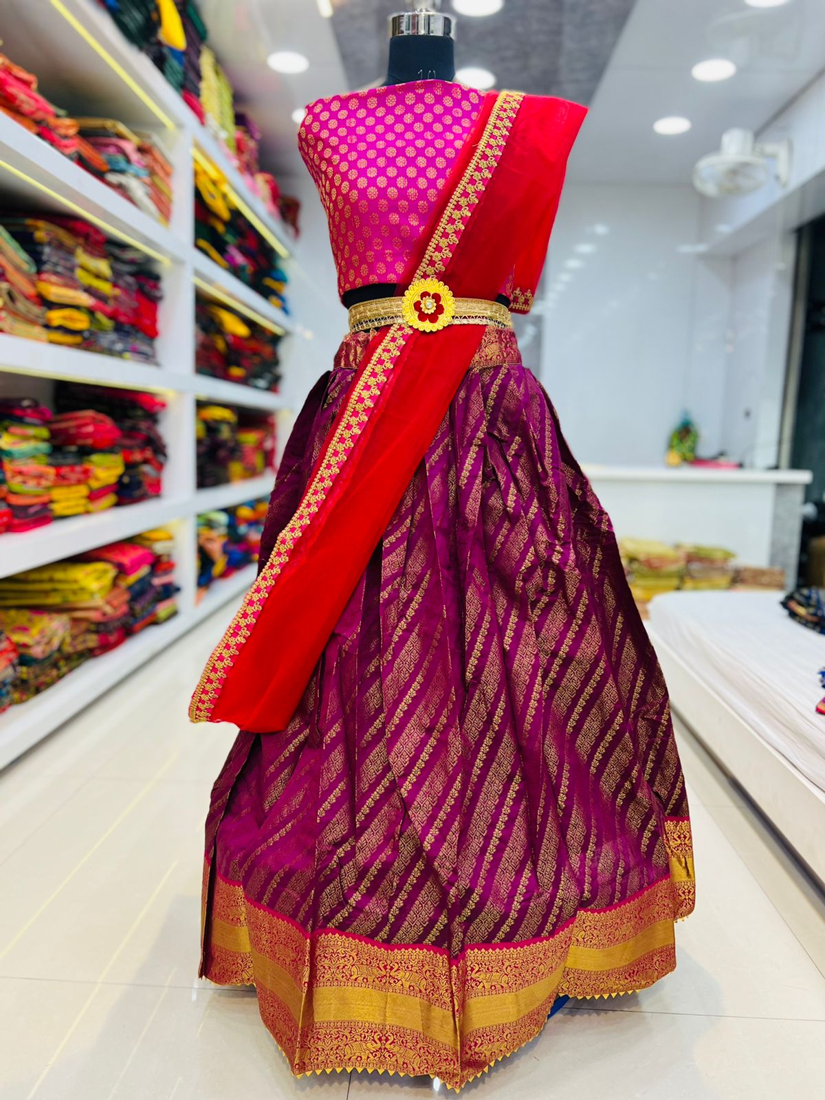 Beautiful Designer Pure Silk Zari Weaving Lahenga