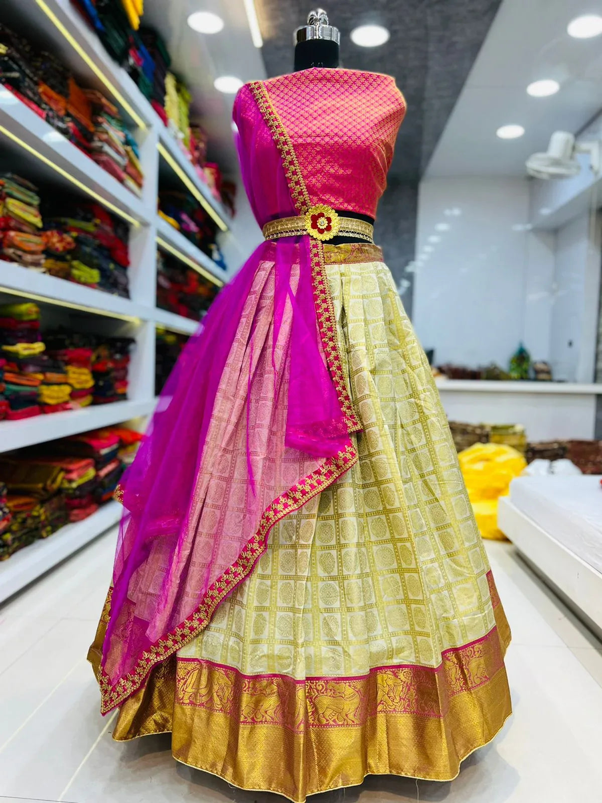 Beautiful Designer Pure Silk Zari Weaving Lahenga