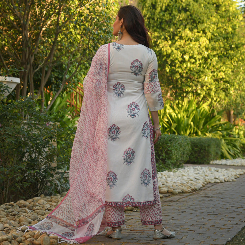 Women Floral Printed Kuta and Pant with Dupatta