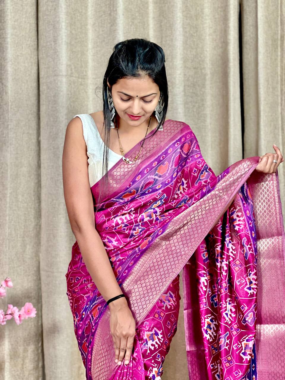 Beautiful Designer Hit Flower Pure Dola Silk Saree