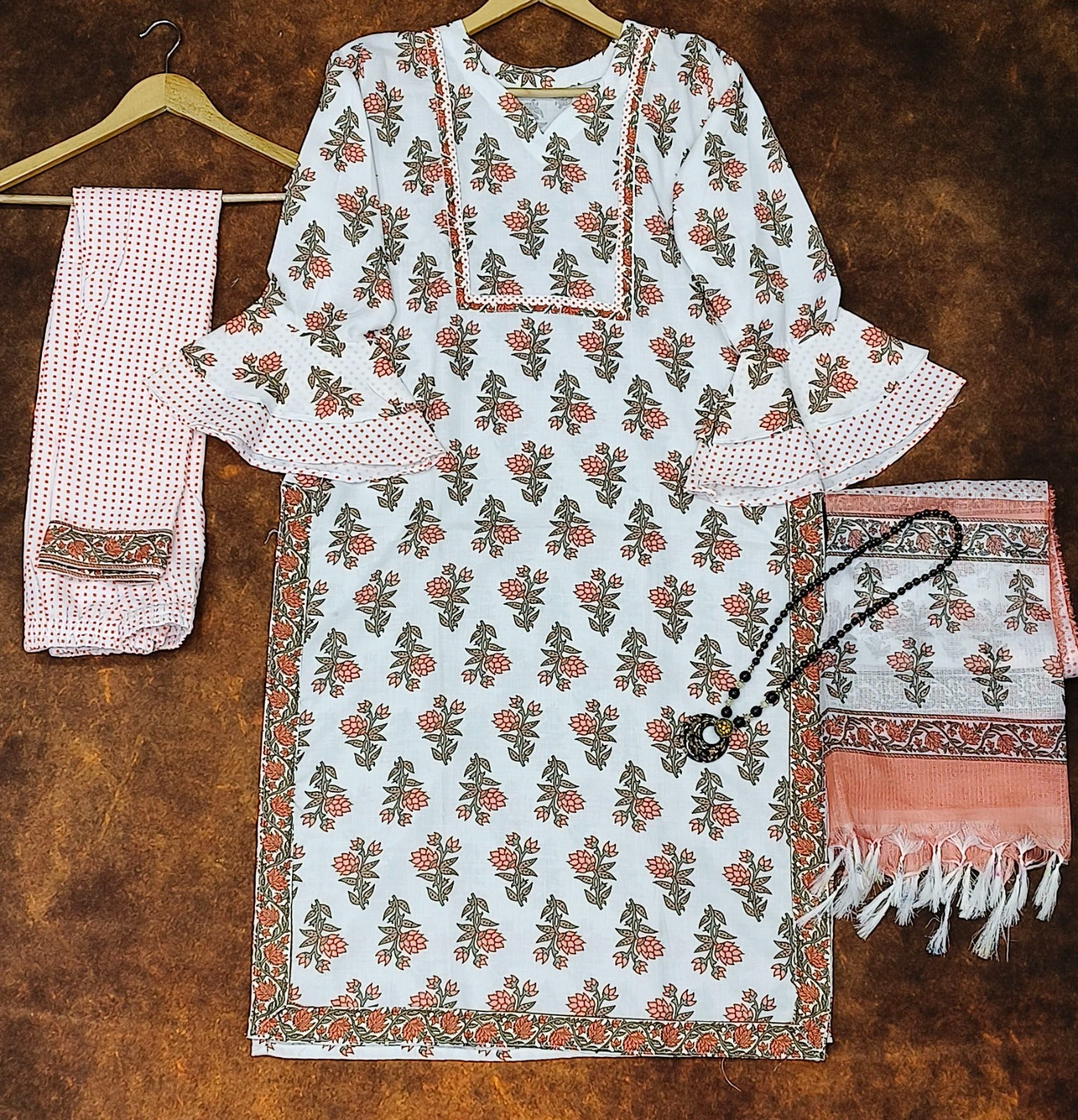 Beautiful Designer Women Chaaya White Floral Printed Kurti Pant with Dupatta