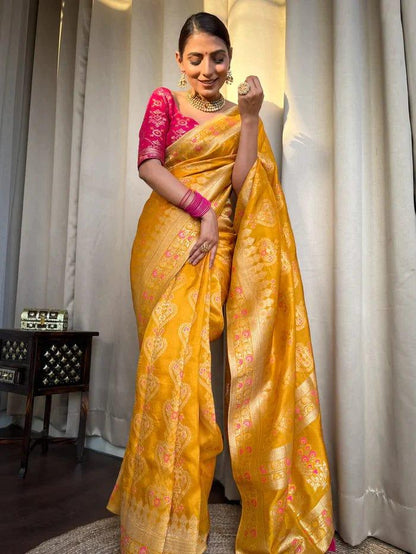 Beautiful Designer Rasbari Rich Pallu Zari Weaving Saree