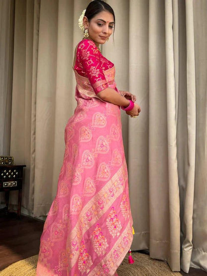 Beautiful Designer Rasbari Rich Pallu Zari Weaving Saree
